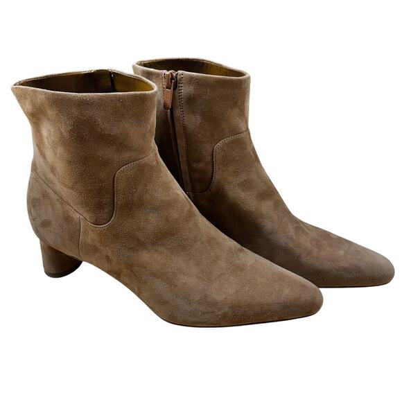 Vince Hela Dark Amber Tan Suede Bootie Kitten Heel Women's size 10 New With Flaw - Picture 1 of 9